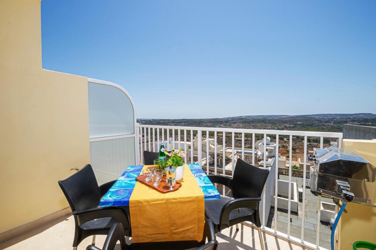 Summer Breeze Apartment With Panoramic Terrace - By Getawaysmalta Мелліха Екстер'єр фото