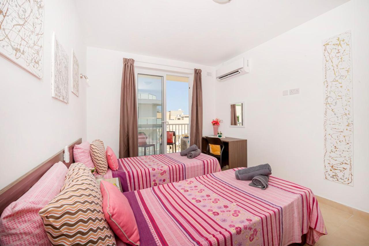 Summer Breeze Apartment With Panoramic Terrace - By Getawaysmalta Мелліха Екстер'єр фото