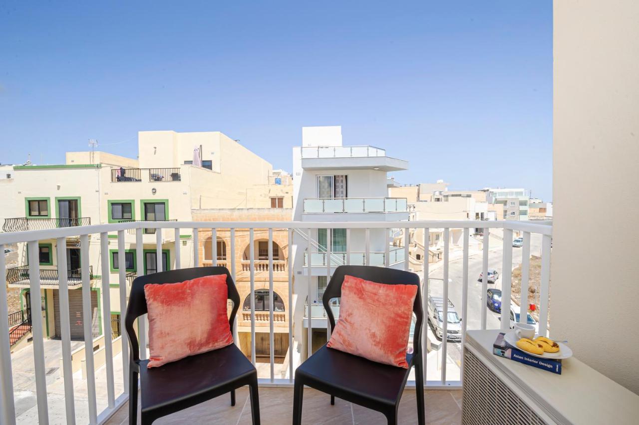 Summer Breeze Apartment With Panoramic Terrace - By Getawaysmalta Мелліха Екстер'єр фото