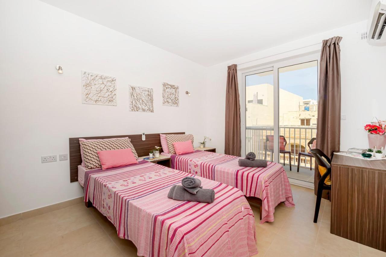 Summer Breeze Apartment With Panoramic Terrace - By Getawaysmalta Мелліха Екстер'єр фото